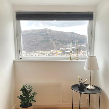 Private With A View And Garden - 12 Min From The Center Apartamento *