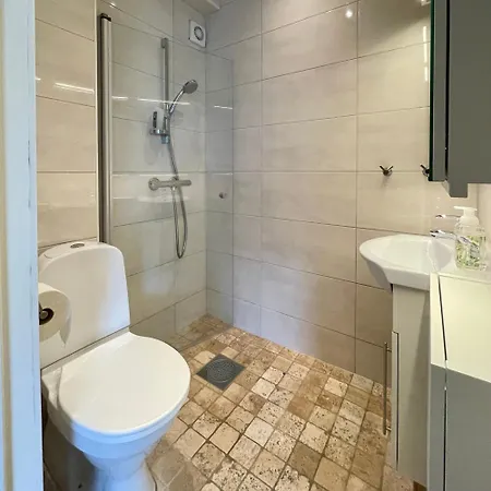 Private With A View And Garden - 12 Min From The Center Appartement